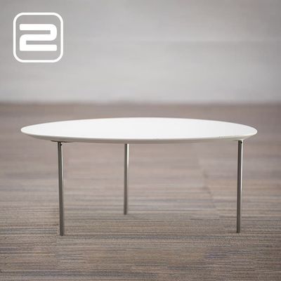STUA Eclipse Bijzettafel B70xD56xH31 - Wit Kunststof / Wit Voetplaat STUA Eclipse Bijzettafel B70xD56xH31 - Wit Kunststof / Wit Voetplaat
