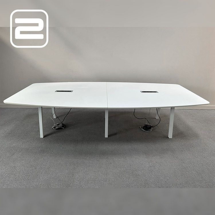 MIBRA Vergadertafel B320xD160xH175 - Wit Melamine / Wit metaal Vierpoot MIBRA Vergadertafel B320xD160xH175 - Wit Melamine / Wit metaal Vierpoot