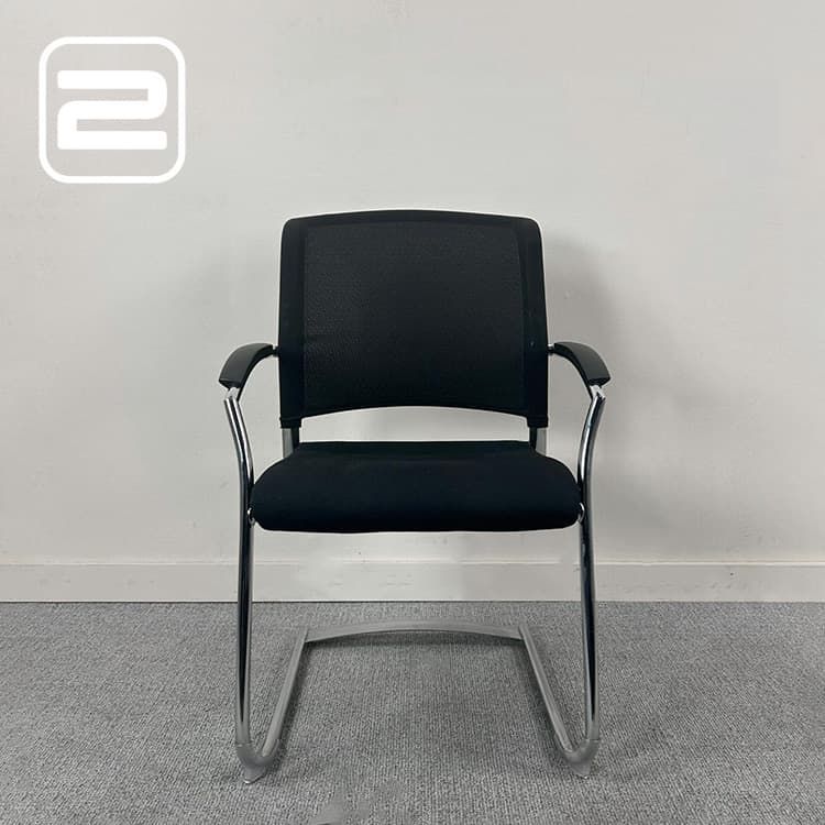 INTERSTUHL Xantos Bezoekersstoel Stapelbaar - Zwart Stof / Chrome Cantilever