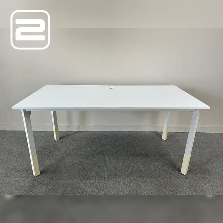 KINNARPS Bureau B160xD80xH68-85 - Wit Melamine / Wit metaal vierpoot