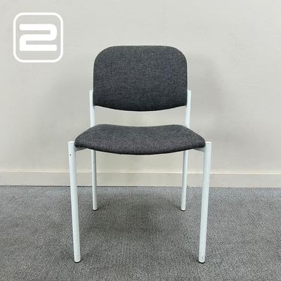 Bezoekersstoel Stapelbaar - Grijs Stof / Metaal Wit metaal