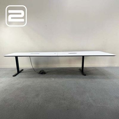 TWINFORM Vergadertafel B360xD90xH68-80 - Wit / Zwart Melamine / Zwart metaal T-poot