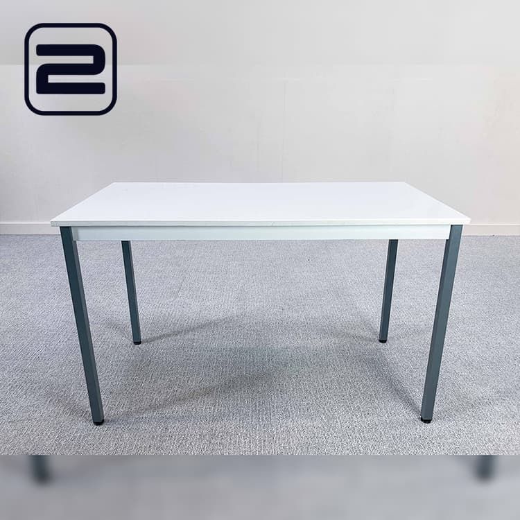 Bureau B120xD60xH74 - wit / grijs metaal vierpoot