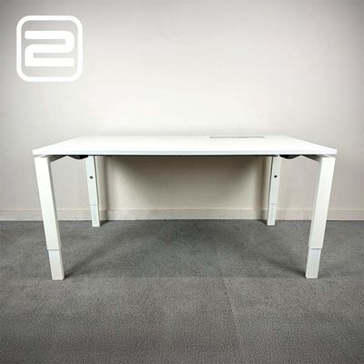 MARKANT Bureau B120xD60xH78 - wit melamine / wit metaal vierpoot