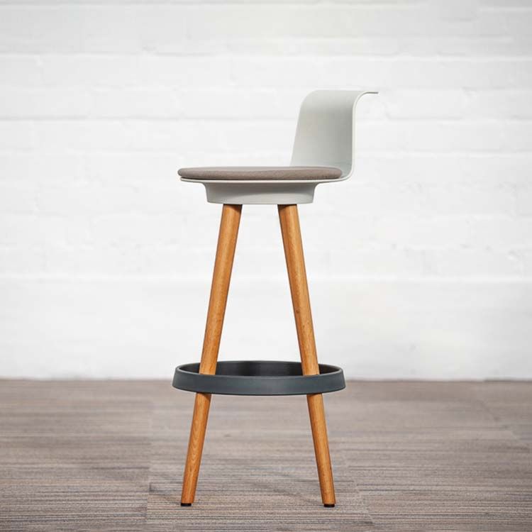 BENE Timba Stool High Kruk design by Pearson Lloyd - Bruin-grijs Stof / Eiken hout Vierpoot