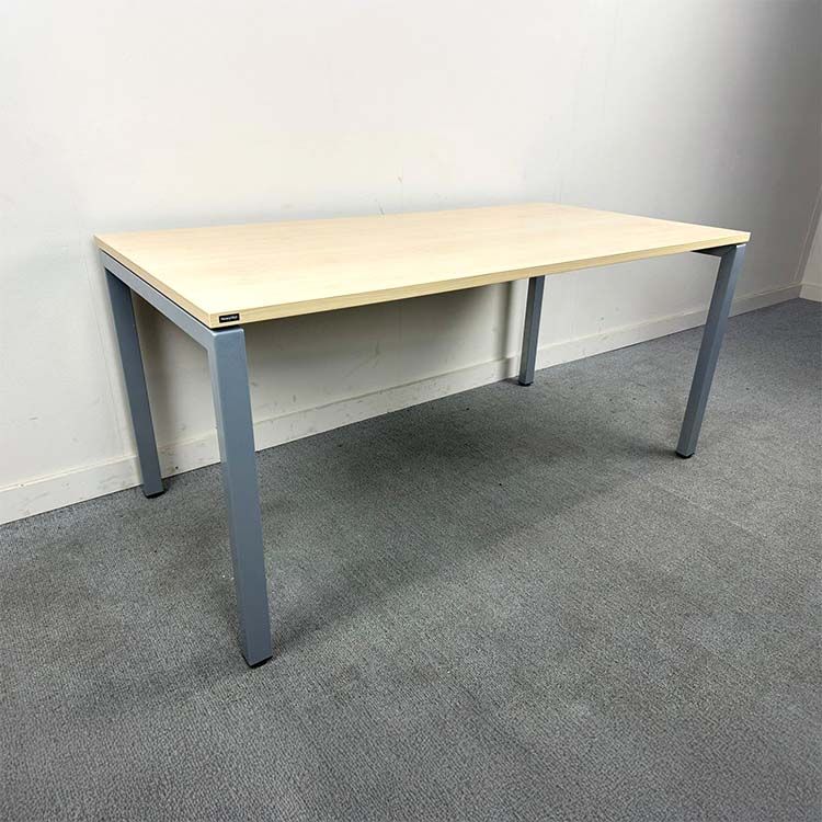 NOWYSTYL Bureau B160xD80xH75 - Hout Melamine / Metaal Vierpoot