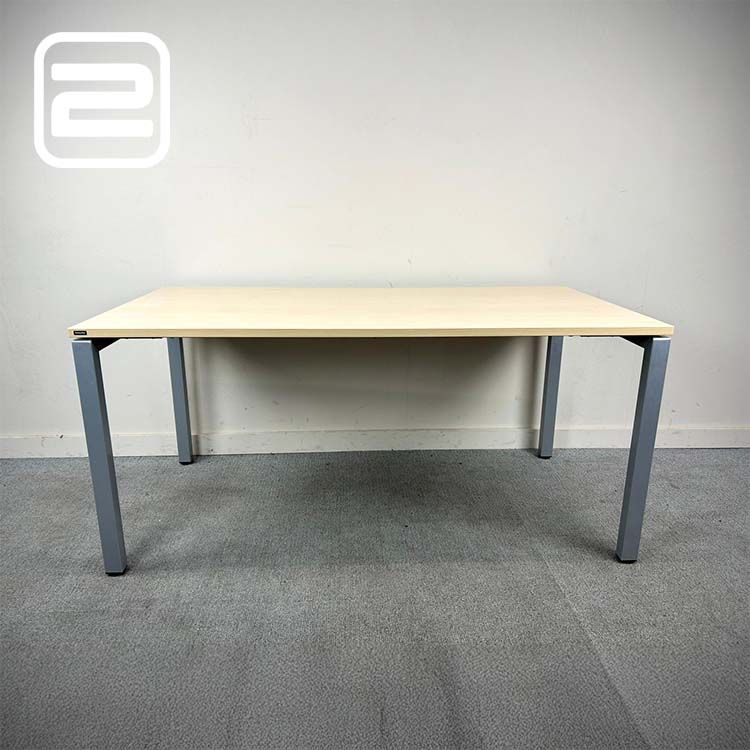 NOWYSTYL Bureau B160xD80xH75 - Hout Melamine / Metaal Vierpoot
