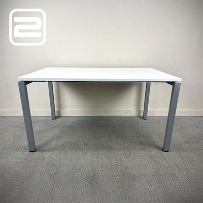 NOWYSTYL Tafel B140xD80xH75 - Wit Melamine / Metaal Vierpoot