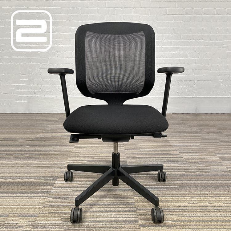 GIROFLEX 434 Bureaustoel - Zwart Stof / Mesh / Zwart metalen Voetkr mt wielen