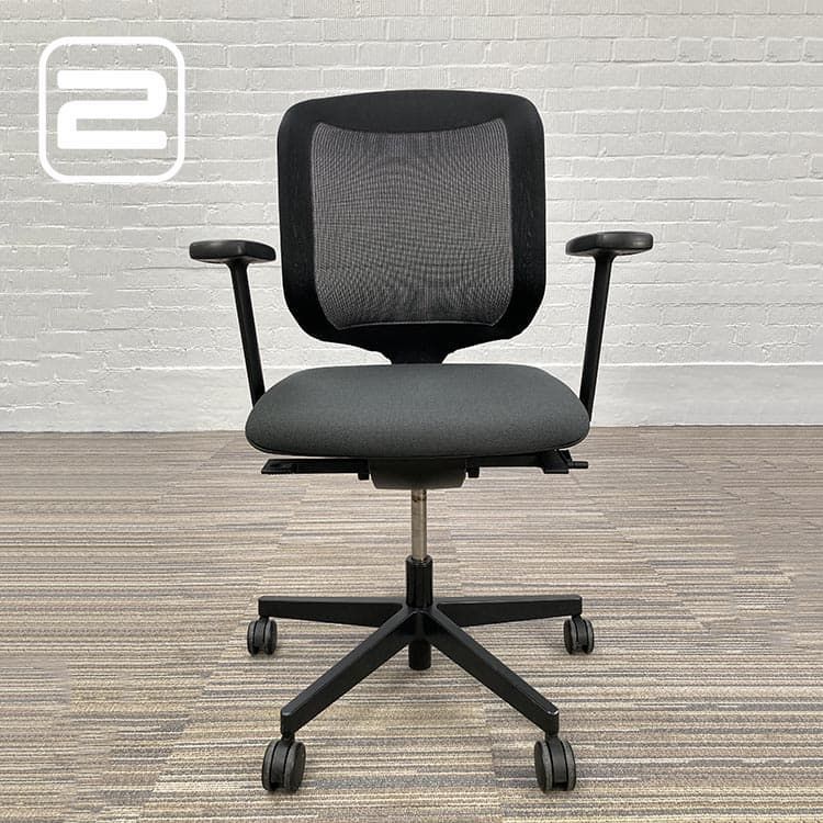 GIROFLEX 434 Bureaustoel - Grijs / Zwart Stof / Mesh / Zwart metalen Voetkr mt wielen