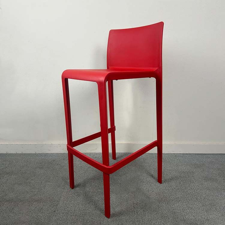 PEDRALI Volt Barkruk - Rood Kunststof / Kunststof Vierpoot