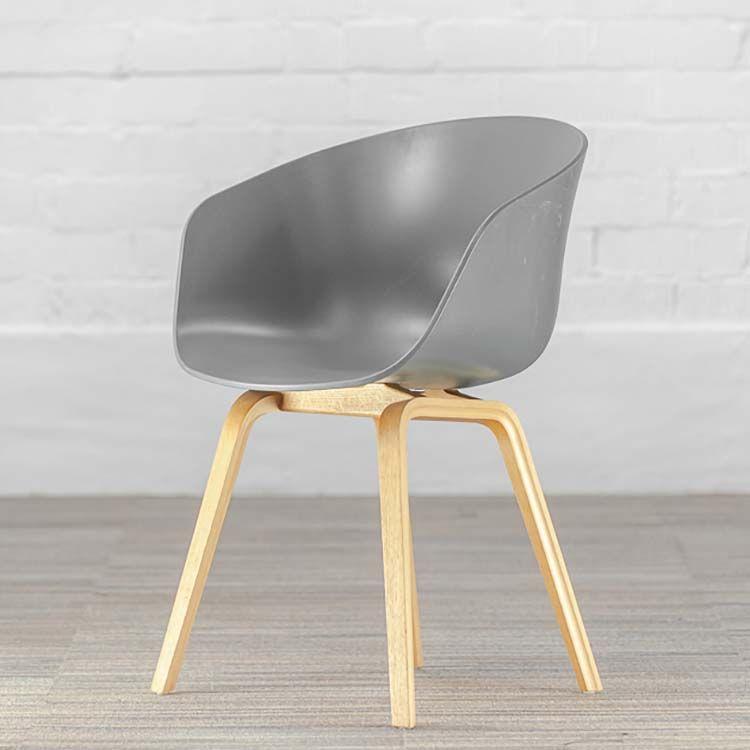HAY About a Chair AAC22 Ontvangststoel - grijs kunststof / eiken hout Vierpoot
