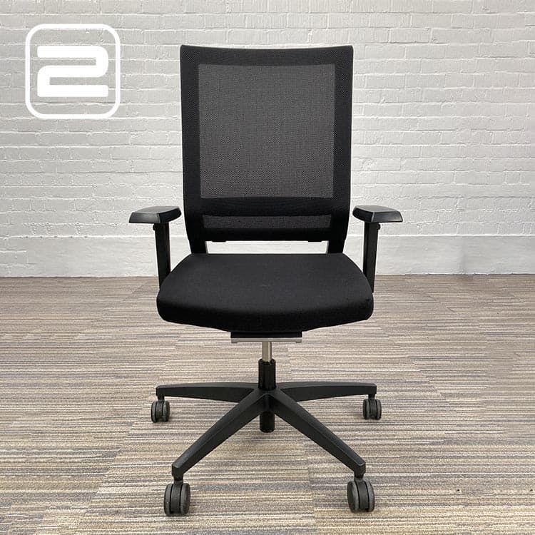 VIASIT Impulse Too Bureaustoel - zwart stof / mesh / zwart kunststof Kruisvoet