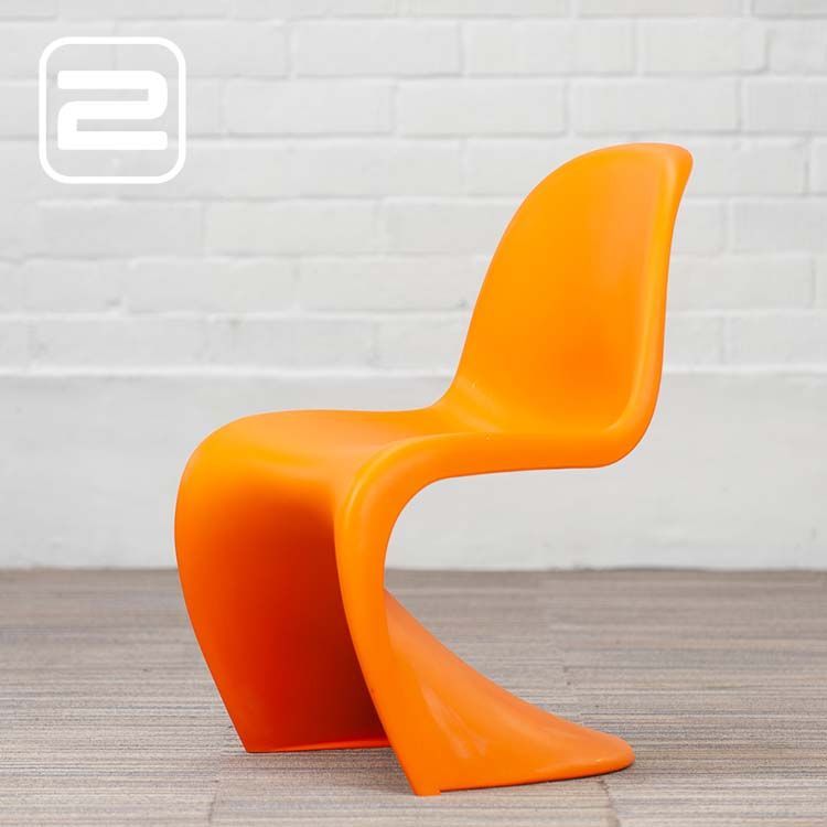 VITRA Panton Chair Ontvangststoel design by Verner Panton - oranje polypropyleen / oranje polypropyleen sledepoot