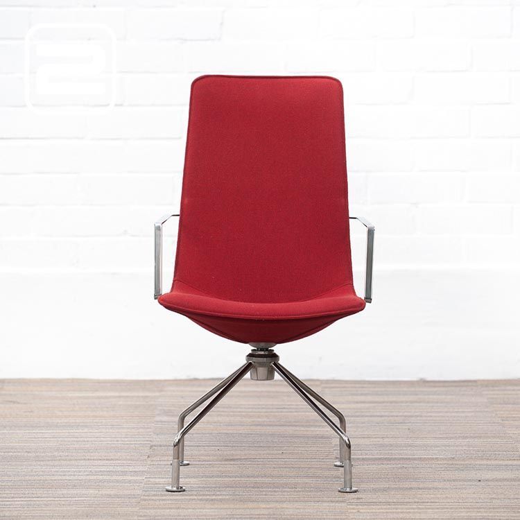 LAMMHULTS Comet Easy Chair Lounge Chair design by Gunilla Allard - wijnrood stof / chrome vierpoot LAMMHULTS Comet Easy Chair Lounge Chair design by Gunilla Allard - wijnrood stof / chrome vierpoot