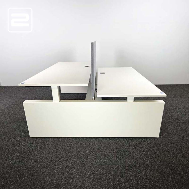 AHREND Four Duo Dubbele Workbench B180xD170xH61-88 - wit melamine / wit metaal wandpoot AHREND Four Duo Dubbele Workbench B180xD170xH61-88 - wit melamine / wit metaal wandpoot