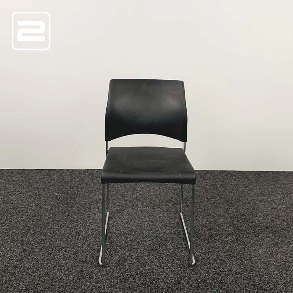 STING Spot Bezoekersstoel Stapelbaar - zwart kunststof / chrome sledepoot STING Spot Bezoekersstoel Stapelbaar - zwart kunststof / chrome sledepoot