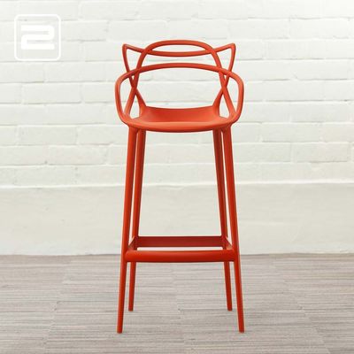 KARTELL Masters Stool Barkruk design by Philippe Starck and Eugeni Quitllet - russet rood kunststof / russet rood kunststof vierpoot
