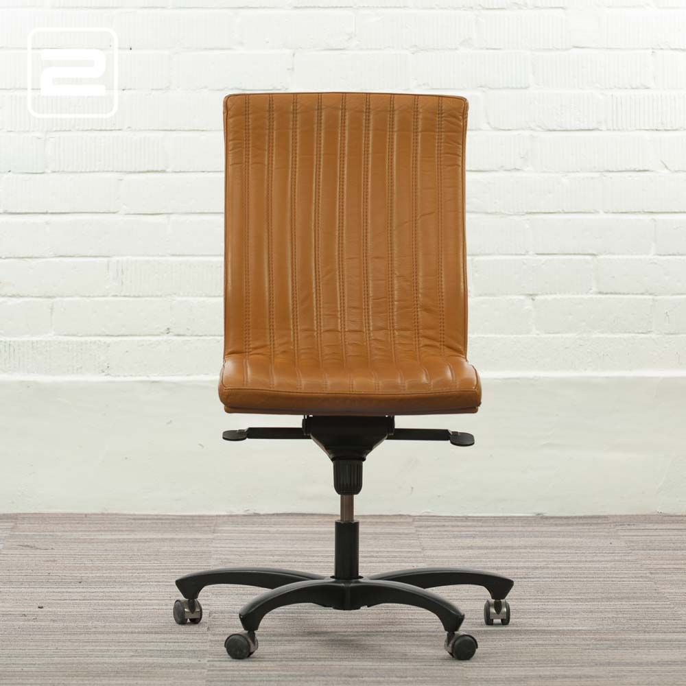 DURLET Principal Bureaustoel - cognac leder / zwart metalen sterpoot