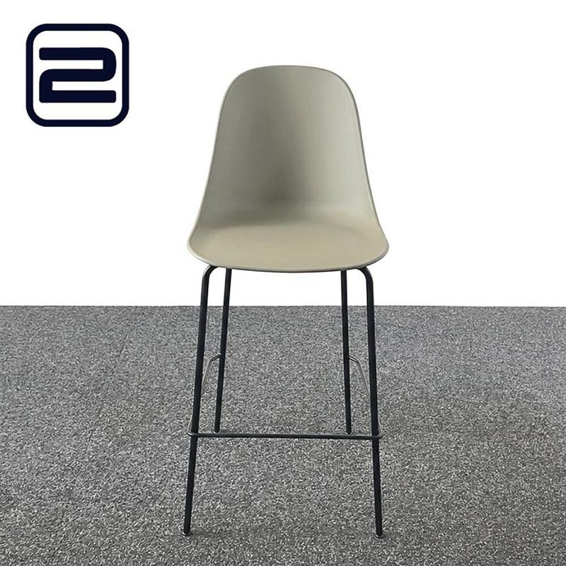 MENU Barkruk - grijs kunststof / zwart metaal vierpoot