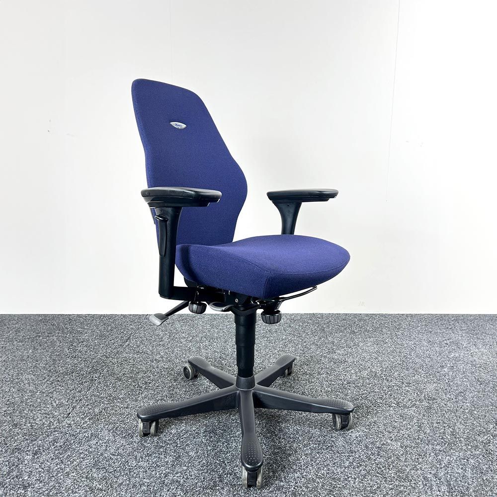 KINNARPS Plus 6 Bureaustoel - blauw stof / zwart kunststof kruisvoet