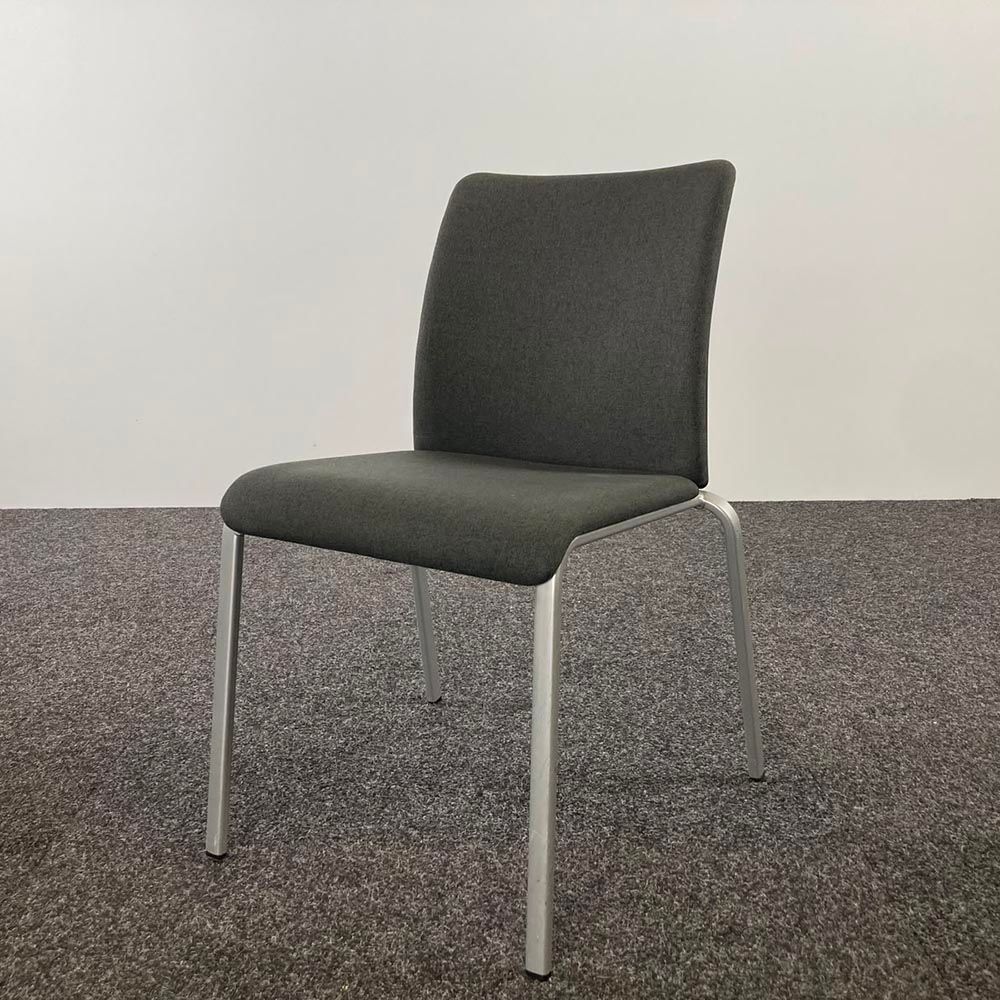 STEELCASE Eastside Vergaderstoel stapelbaar - verzwart groen / metaal vierpoot