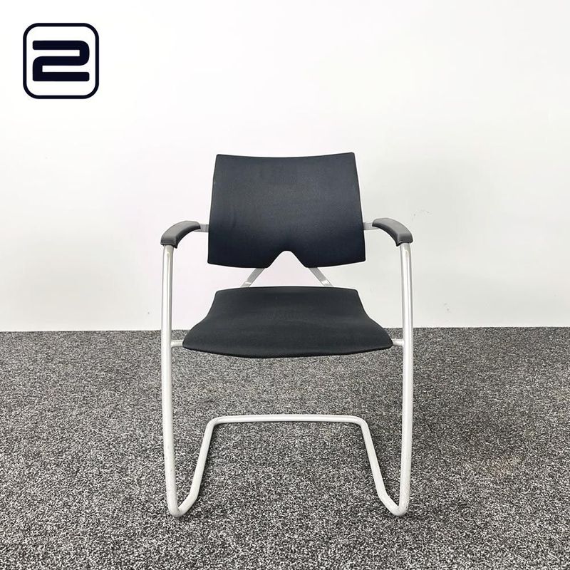 Vergaderstoel - zwarte stof / alu cantilever