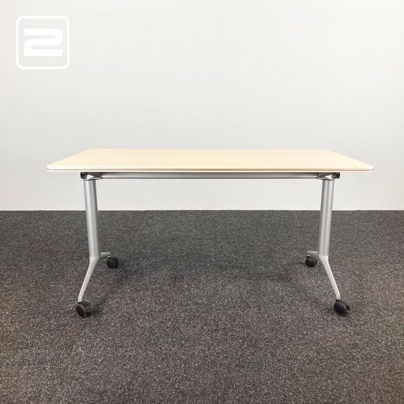 Plooitafel B140xD67xH73 - licht hout melamine / grijs metaal y-poot