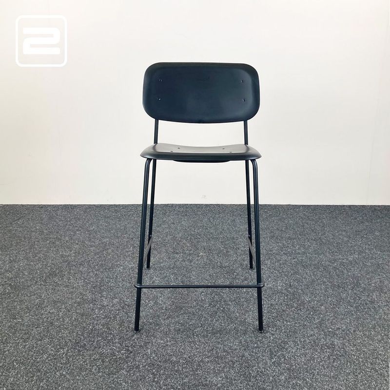 HAY Soft Edge 95 Barkruk design by Iskos-Berlin stapelbaar - zwart kunststof / zwart staal vierpoot