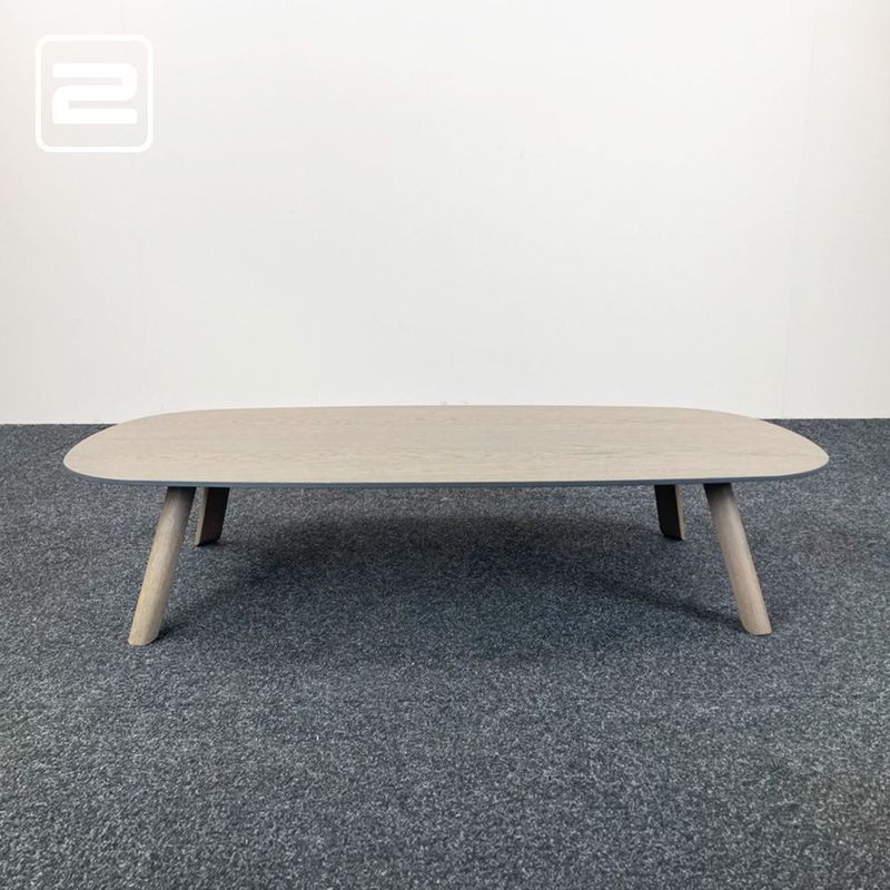 ARCO Salontafel design by Jonas Trampedach - oak moss / oak moss vierpoot