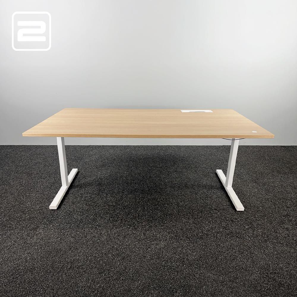 Handslinger Zit-Sta Bureau B180xD100xH71-121 - licht hout / wit metaal t-poot Handslinger Zit-Sta Bureau B180xD100xH71-121 - licht hout / wit metaal t-poot