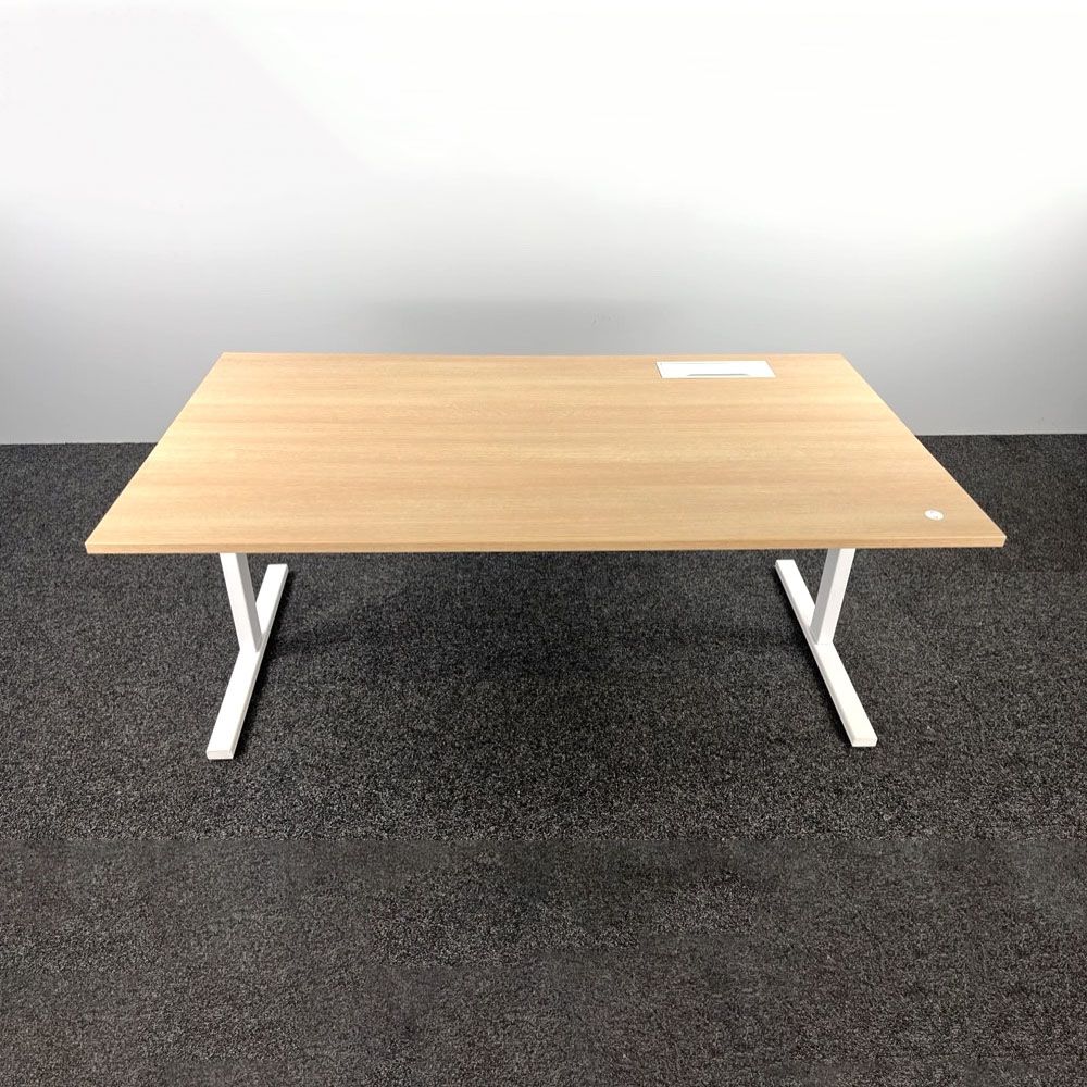 Handslinger Zit-Sta Bureau B180xD100xH71-121 - licht hout / wit metaal t-poot