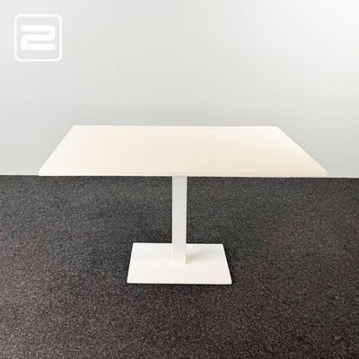 PEDRALI Kantinetafel B129xD79xH75 - wit melamine / wit metaal centrale poot PEDRALI Kantinetafel B129xD79xH75 - wit melamine / wit metaal centrale poot