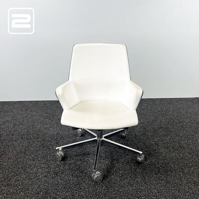 Vergaderstoel - wit kunstleer / blauw vilt / metaal kruisvoet Vergaderstoel - wit kunstleer / blauw vilt / metaal kruisvoet