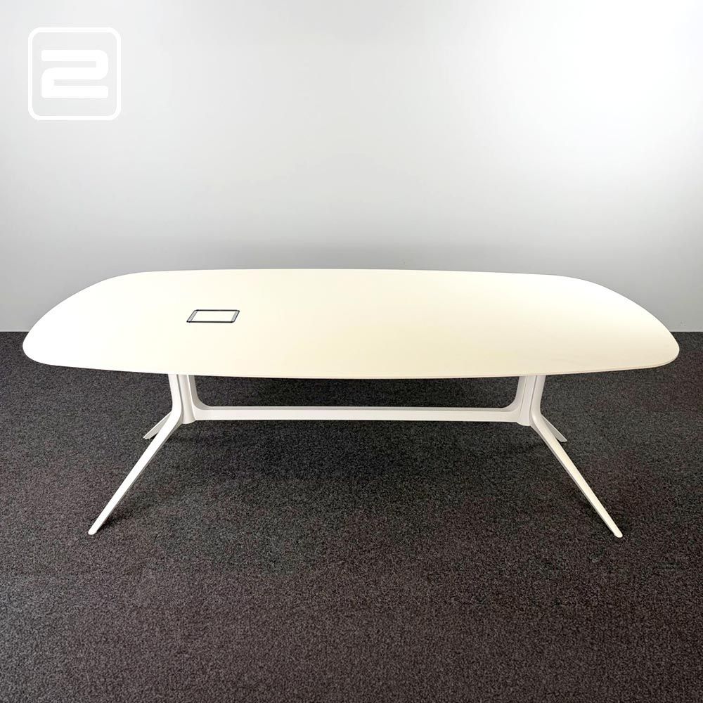 ICF Notable Vergadertafel Ovaal B240xD110xH75 - wit hpl / wit metaal y-poot