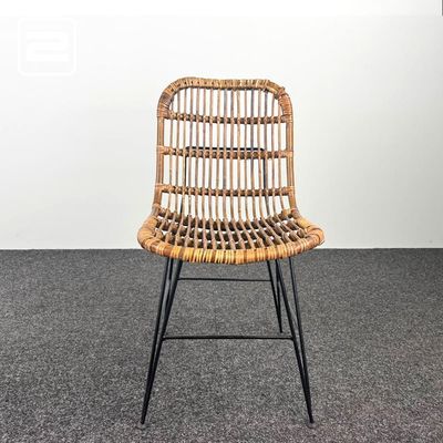 Ontvangststoel - bruin riet / zwart metaal vierpoot