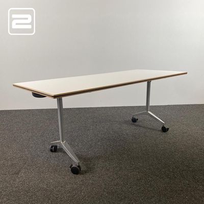 WILKHAHN 617 / 7 Plooitafel Plooitafel B200xD75xH72 - wit melamine / grijs metaal y-poot