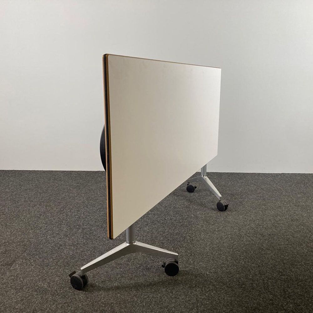 WILKHAHN 617 / 7 Plooitafel Plooitafel B200xD75xH72 - wit melamine / grijs metaal y-poot