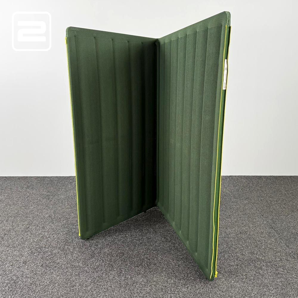 STEELCASE B-Free Screen Scheidingswand H151xB169xD32 - donkergroen textiel STEELCASE B-Free Screen Scheidingswand H151xB169xD32 - donkergroen textiel