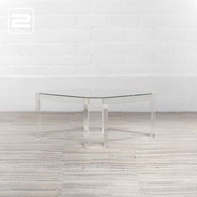 Salontafel Achthoekig B70xD70xH35 - transparant glas / transparant acryl vierpoot Salontafel Achthoekig B70xD70xH35 - transparant glas / transparant acryl vierpoot