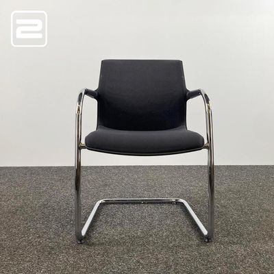 VITRA Unix Chair 109 Vergaderstoel design by Antonio Citterio - zwart stof / chrome cantilever VITRA Unix Chair 109 Vergaderstoel design by Antonio Citterio - zwart stof / chrome cantilever