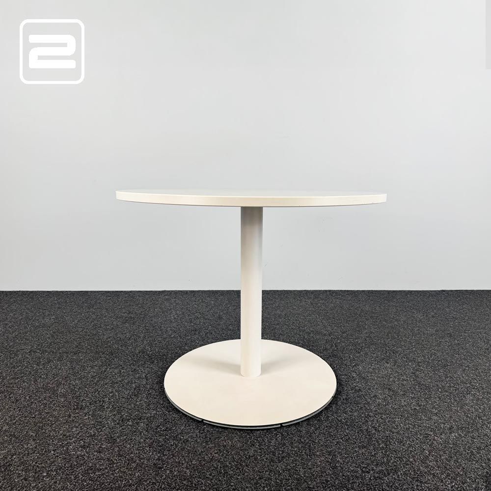 Bistrotafel Kantinetafel Rond B90xD90xH73 - wit melamine / wit metaal centrale poot Bistrotafel Kantinetafel Rond B90xD90xH73 - wit melamine / wit metaal centrale poot