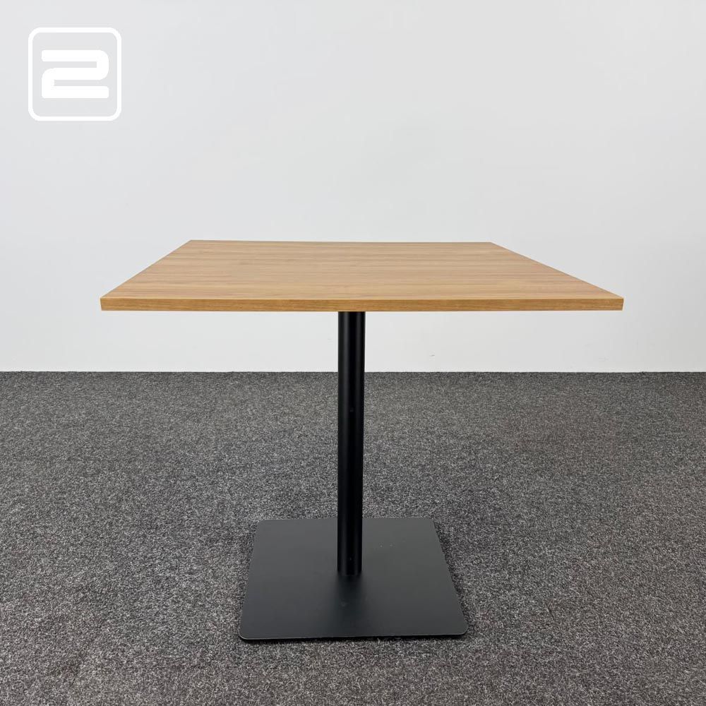 AKABA Kantinetafel Vierkant B80xD80xH74, 5 - hout hpl / zwart metaal vloerplaat