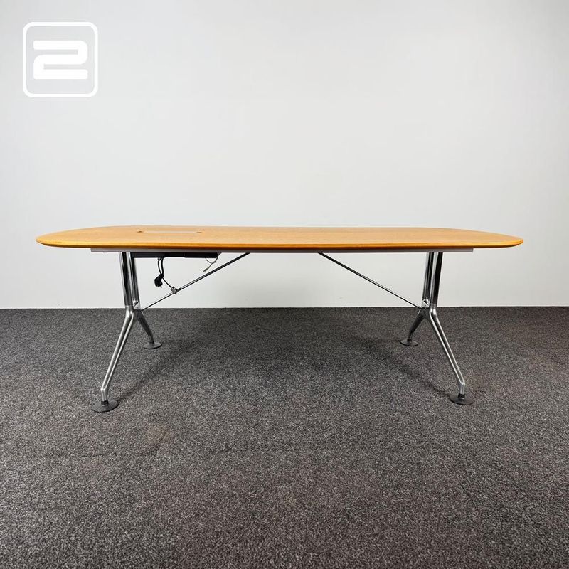 VITRA Eames Directiebureau design by Charles and Ray Eames B210xD100xH72 - fineer / chrome y-poot