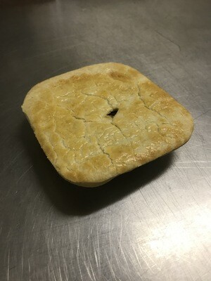 Pack of 2 -  Individual Meat Pies. Rich meat filling encased in gluten free pastry.