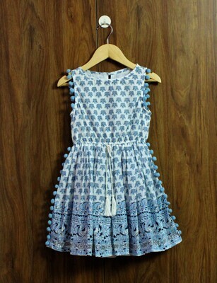 pom pom dress(3-4 to 12 yrs.)Sold out sixty thousand quantity.