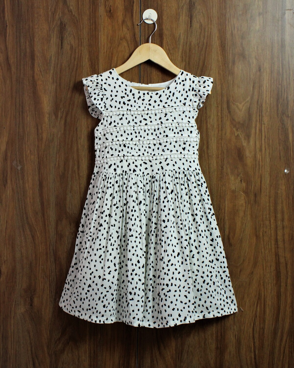 Polka dot soft dress(4 to 12 Yr.)