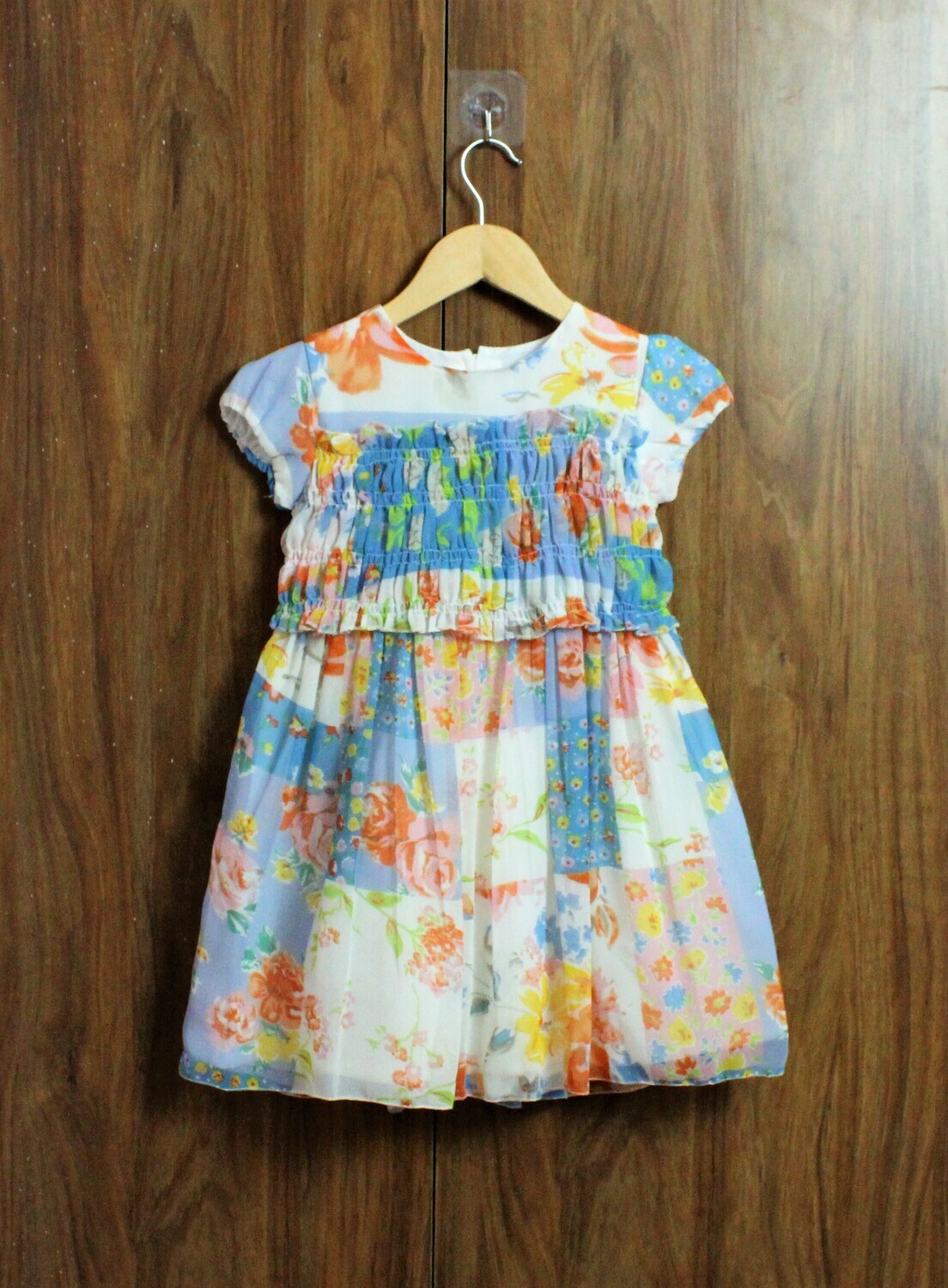 Chiffon with extra  comfort(4 to 12 Yrs.)