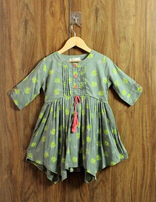 Elbow sleeve comfort dress(4 to 14 Yrs.)