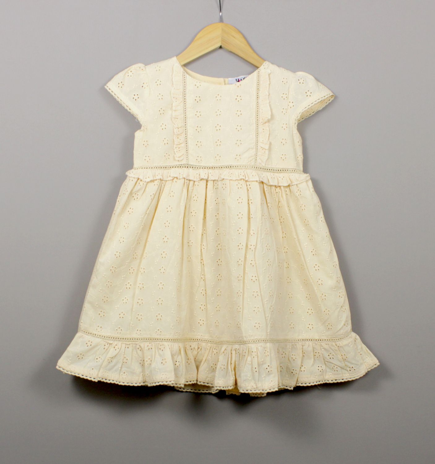chiken dress (1 to 7-8 years)